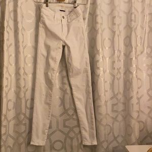 American Eagle White High-Rise Jeggings